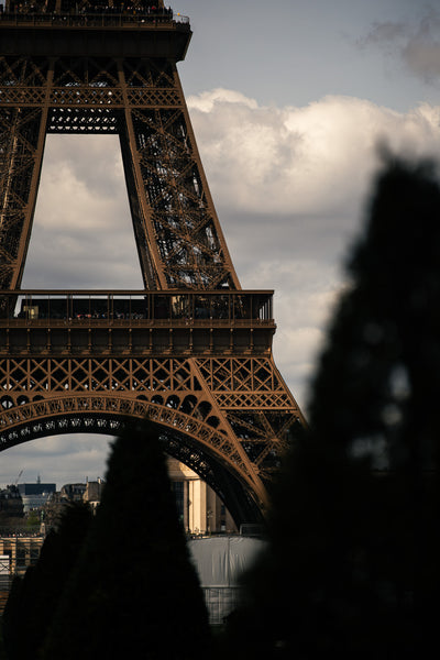 saut hermès papier cheval compétition paris tour eiffel