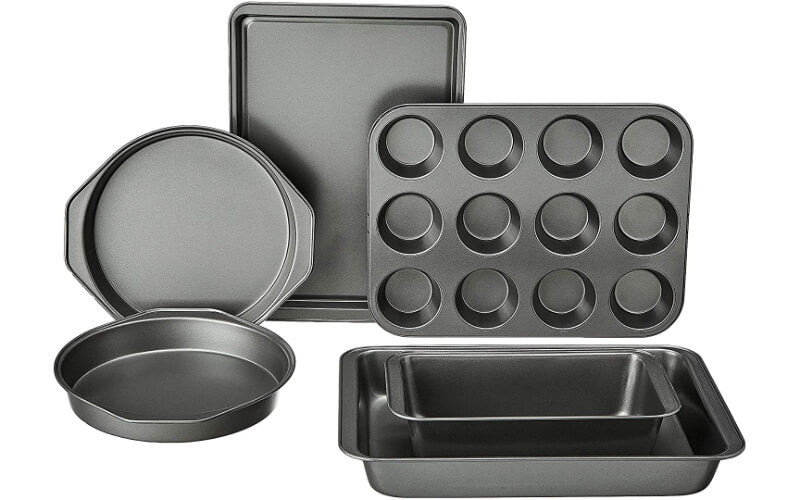 Amazon Basics 6-Piece Carbon Steel Oven Bakeware Set