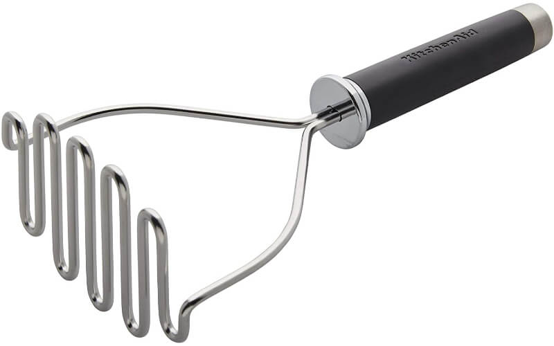 https://cdn.shopify.com/s/files/1/0538/5283/1920/files/KitchenAid_Gourmet_Masher.jpg?v=1650517019