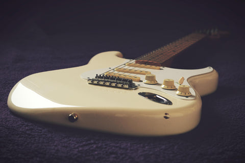 Fender stratocaster olymipic white