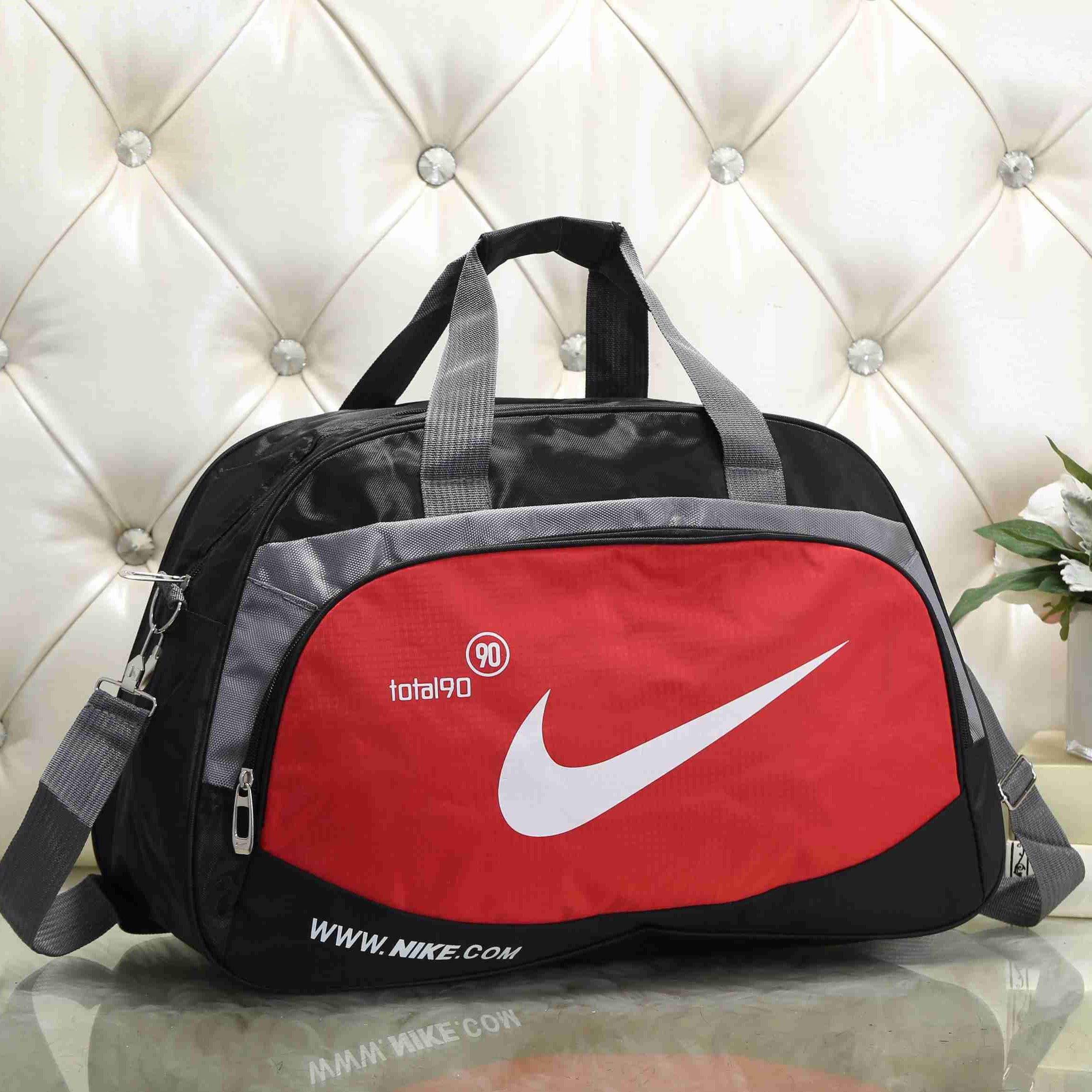 Nike Casual Fashion Travel Bag
