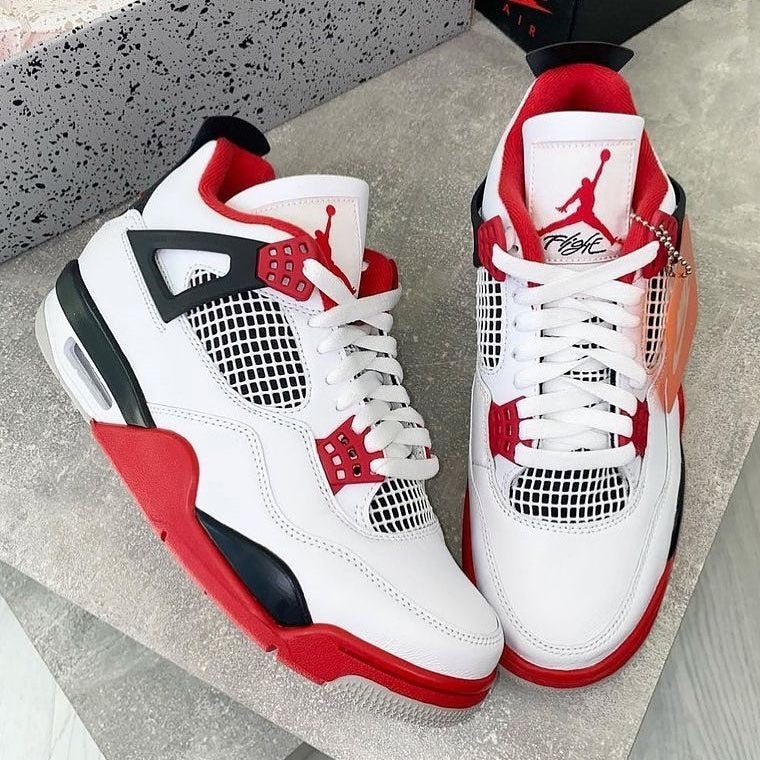 Nike Air Jordan 4 Retro Fire Red Sneaker