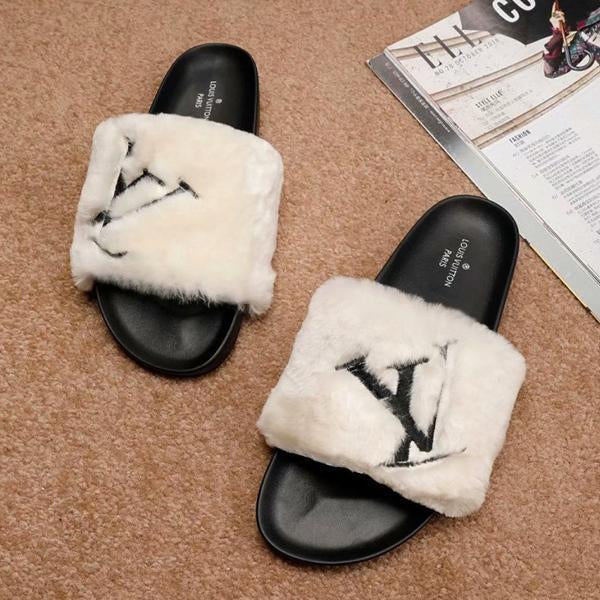 LV Louis Vuitton Women Fashion Fur Slipper Sandals Shoes