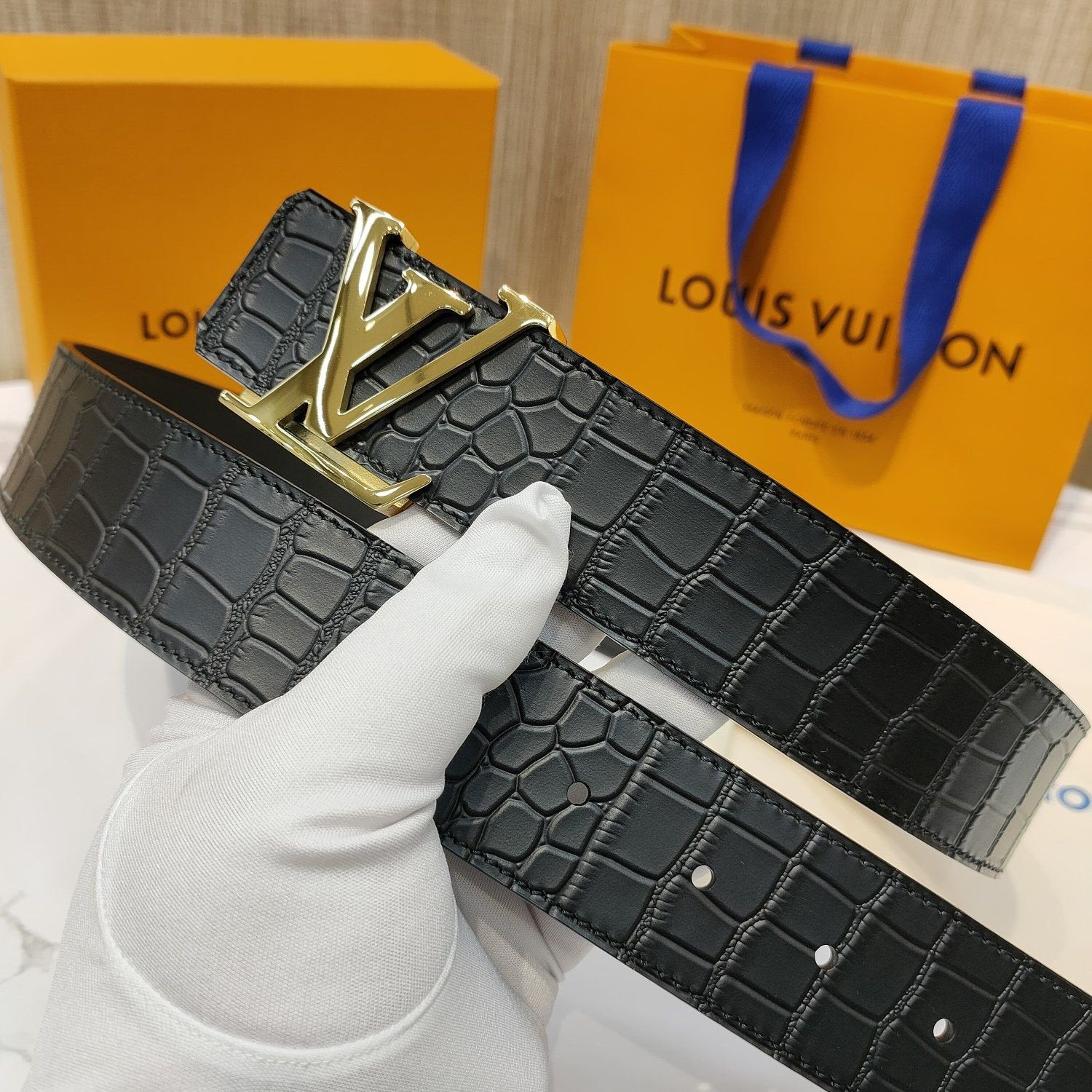 LV Louis Vuitton Classic Crocodile Lines Leather Belt Smooth Buckle Belt