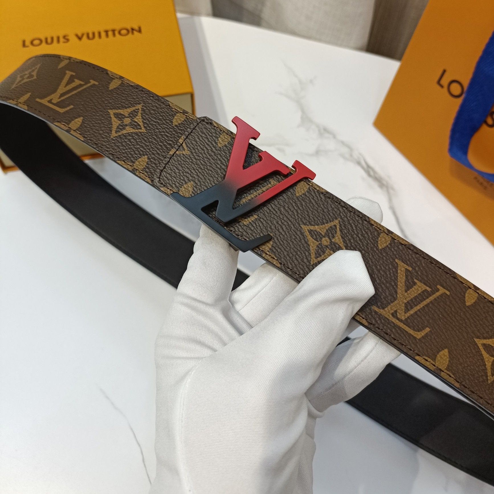 LV Louis Vuitton Classic Print Leather Belt Smooth Buckle Belt