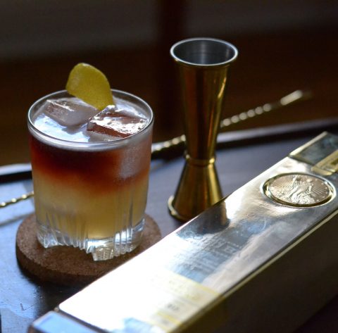 Red & Gold Whiskey Sour