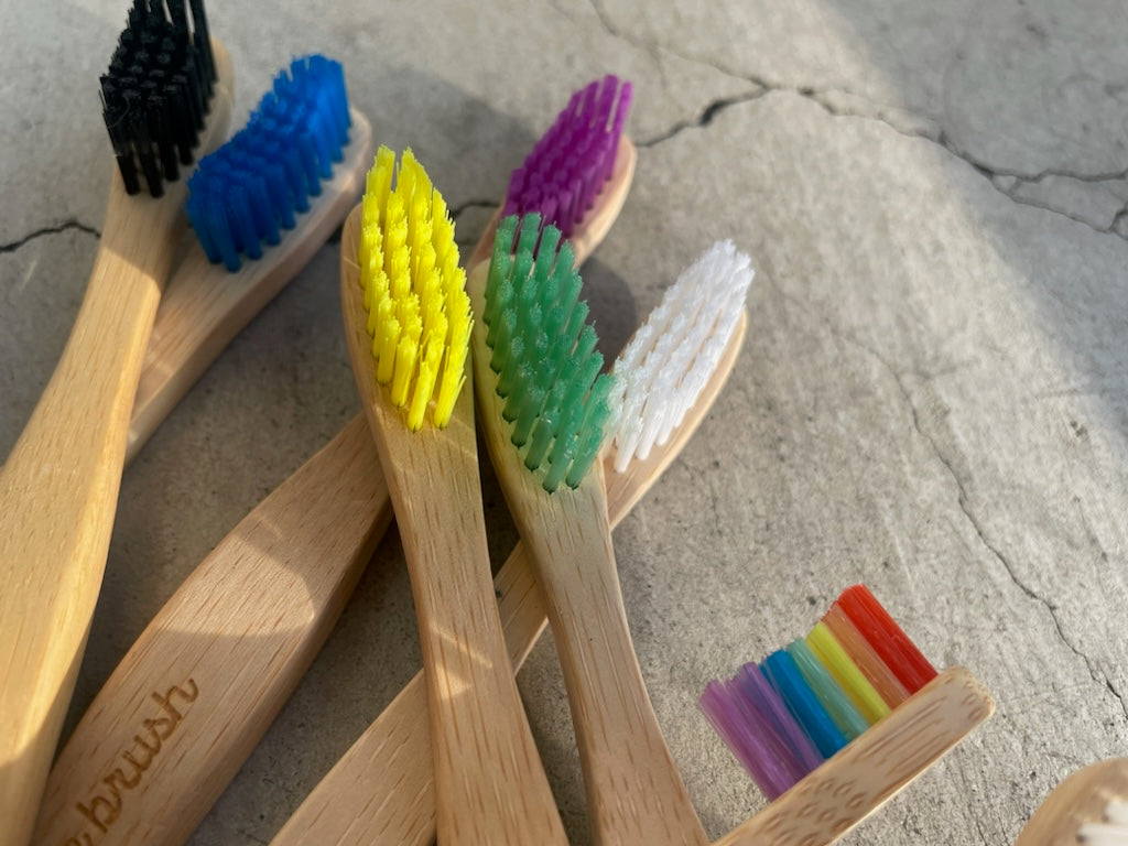 THE HUMBLE CO. Bamboo Toothbrush