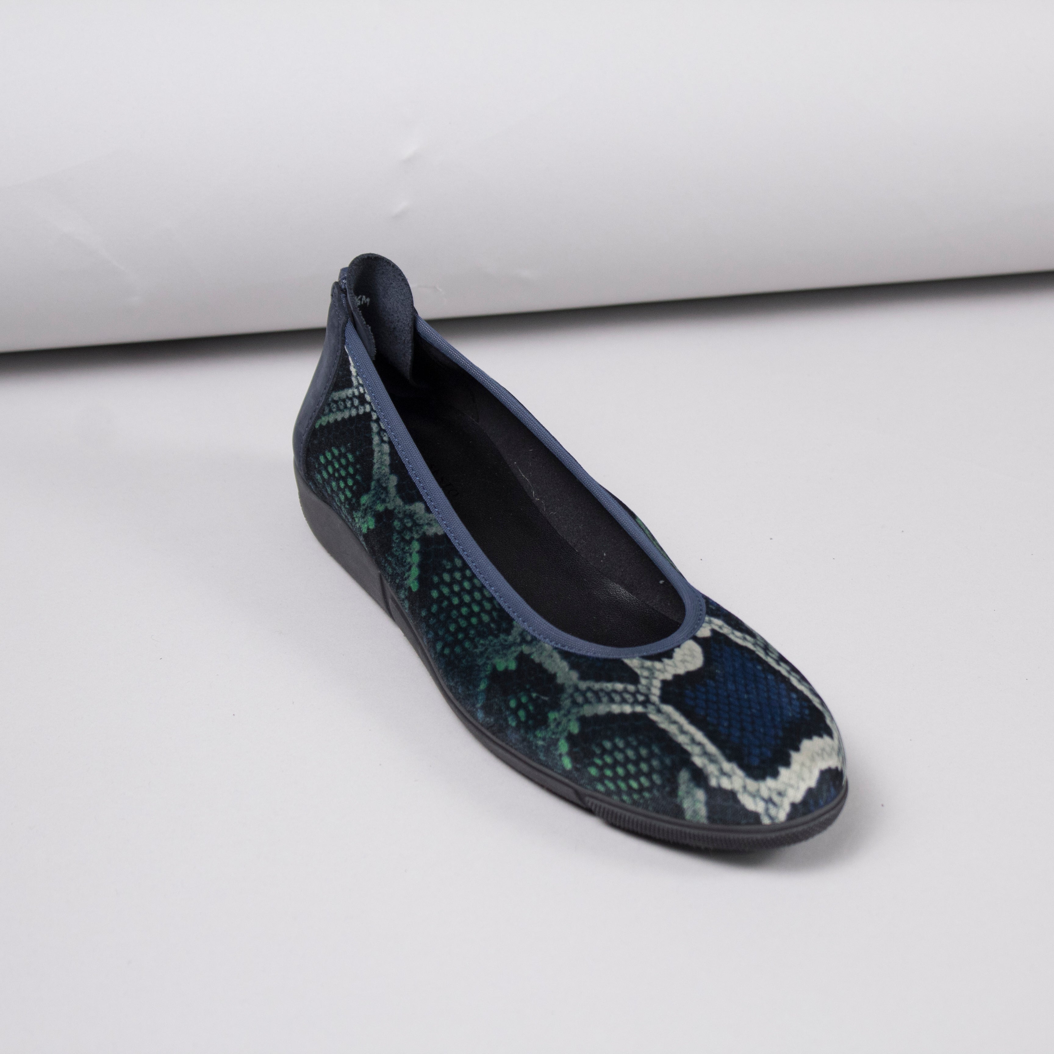 sesto meucci ballet flats