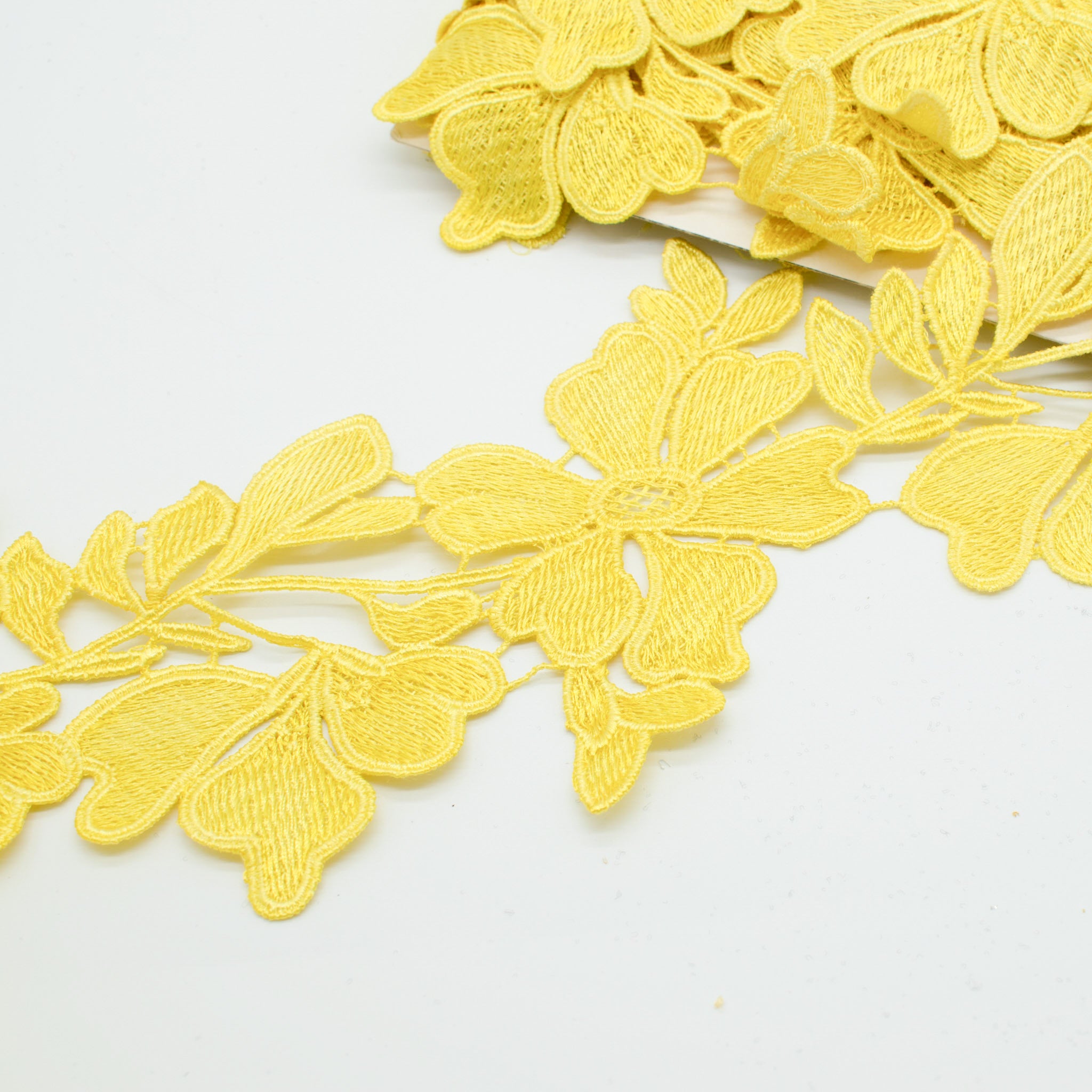 Floral Vine Lace Trim 115mm – Homecraft Textiles