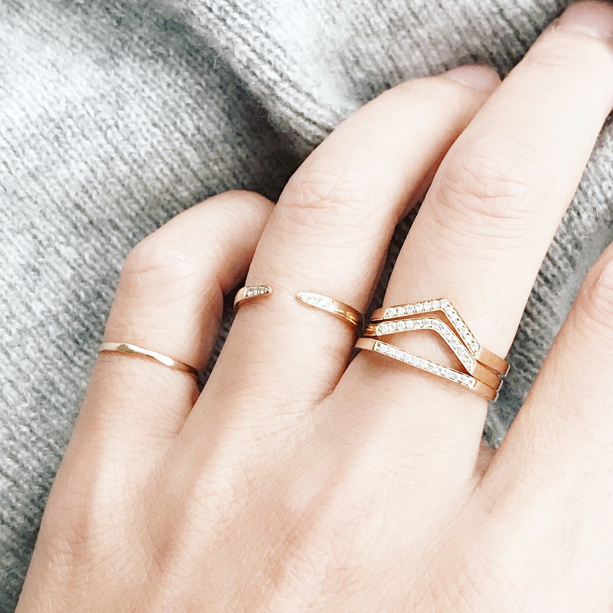 14K gold CURVED ring