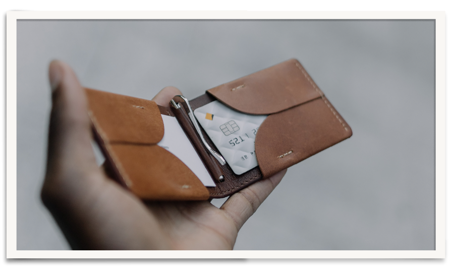 moneyclip-minimal-leather-wallet