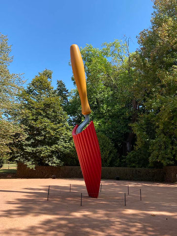 Plantoir sculpture by Claes Oldenburg