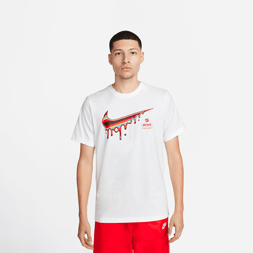 Nike Sportswear T-Shirt (M) | Lemkus