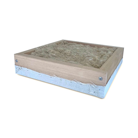 The 2024 Model Warre quilting box with natural hemp insulation