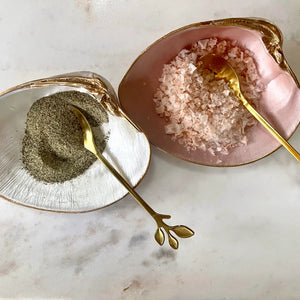 Salt & Pepper Clam Set - BLACKMILL