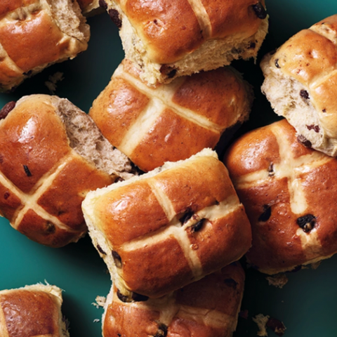 Waitrose St Clements Hot Cross Buns