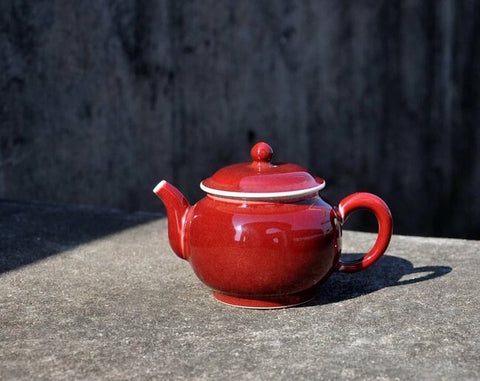 Fanggu Jihong Porcelain Teapot