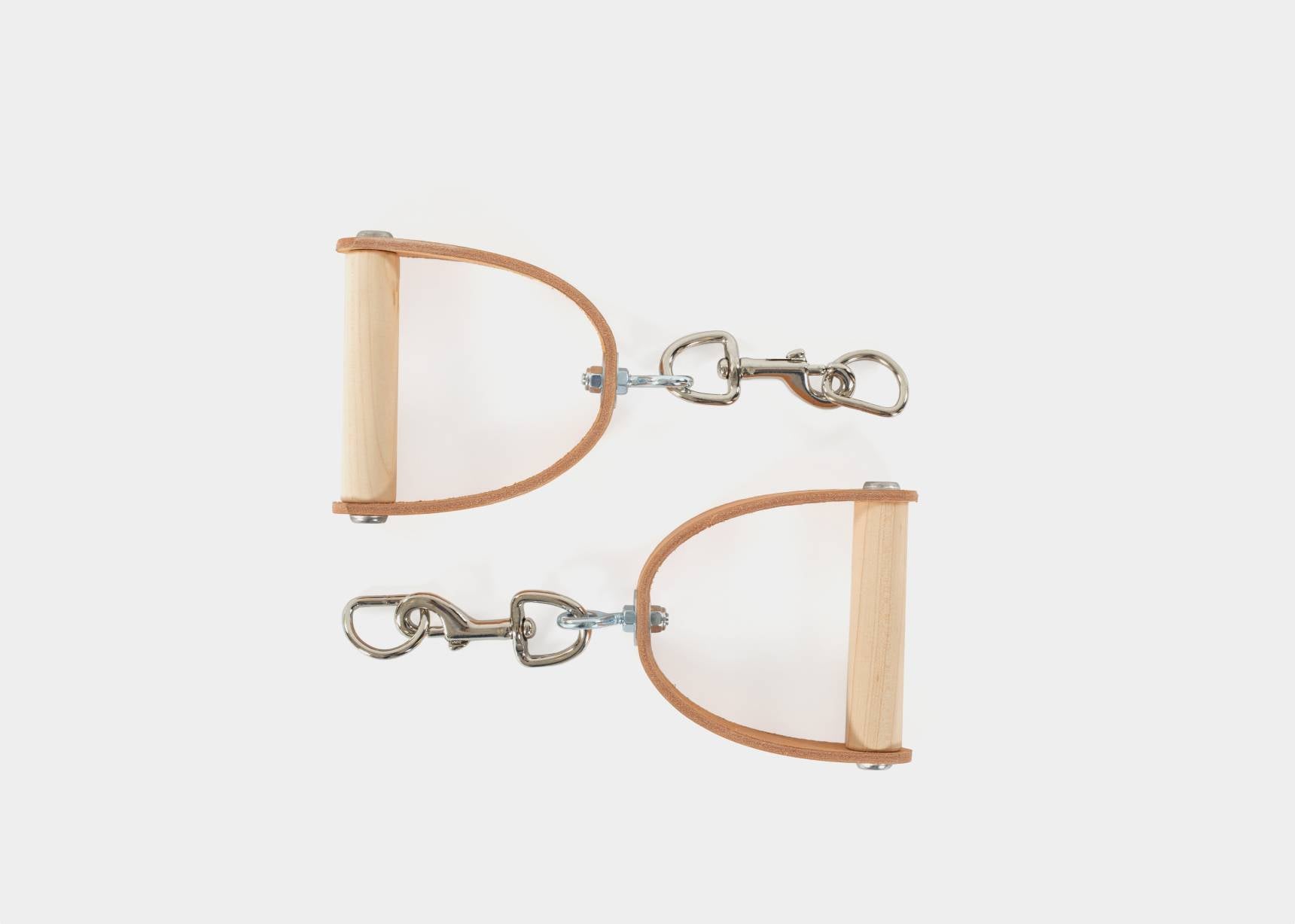 Easy-swivel, wood-handled, leather-strapped snap clip handles.