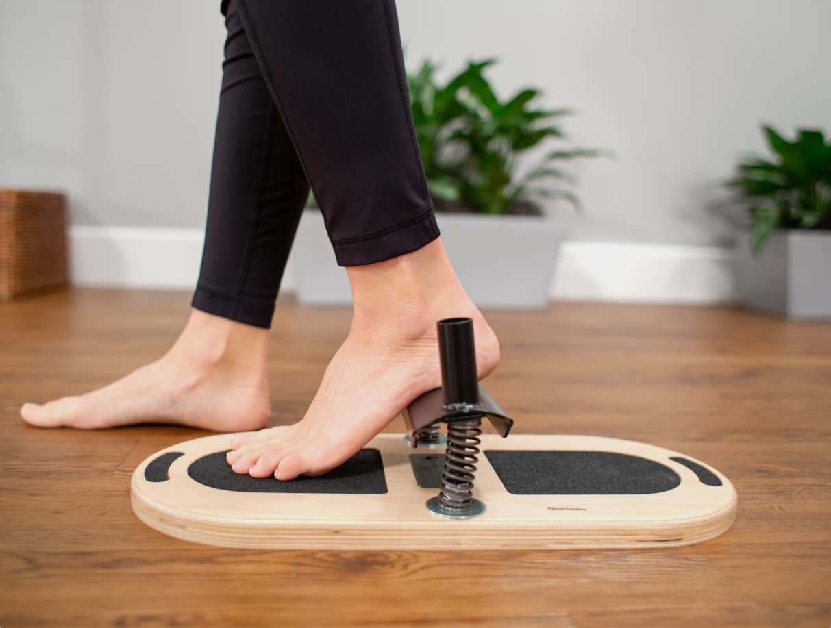 The Pilates Foot Corrector And Toe Corrector: Exercises for healthy feet –  and Toe Corrector innovations for stability and symmetry through the upper