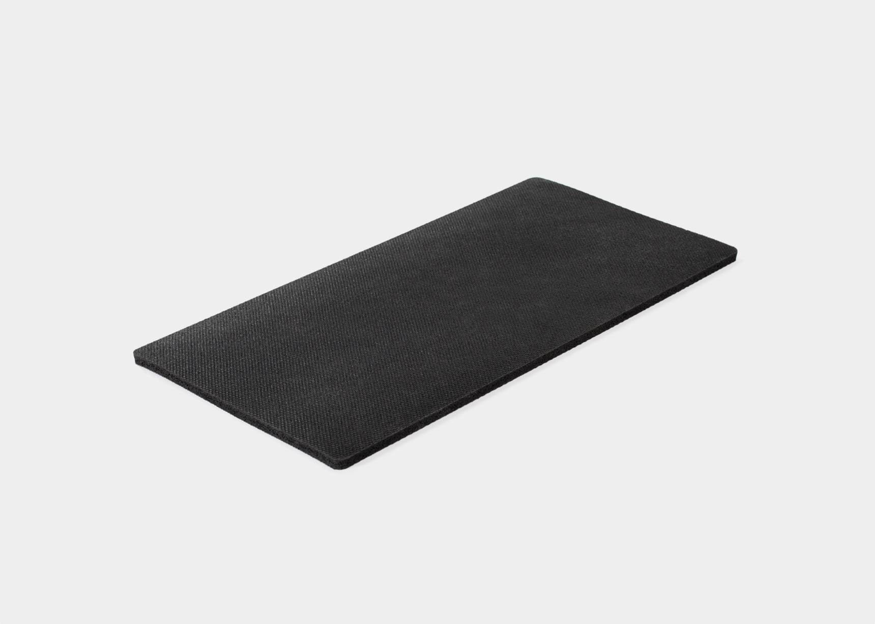 Black non-skid pad for grip and stability.