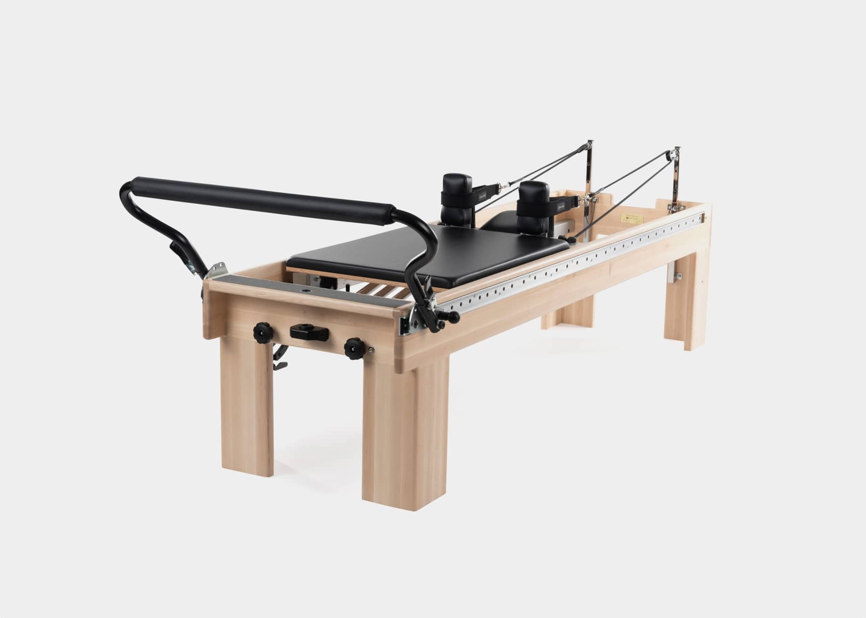 Balanced Body Studio Reformer - I•D Pilates