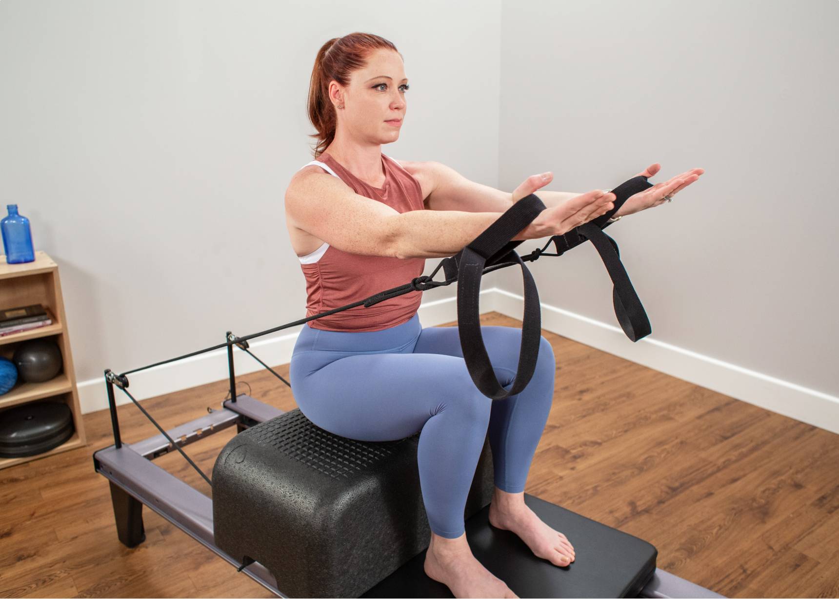  EchoMe Pilates Reformer Sitting Box, Pilates Reformer  Accessory for Exercises (Soft Darker) : Sports & Outdoors