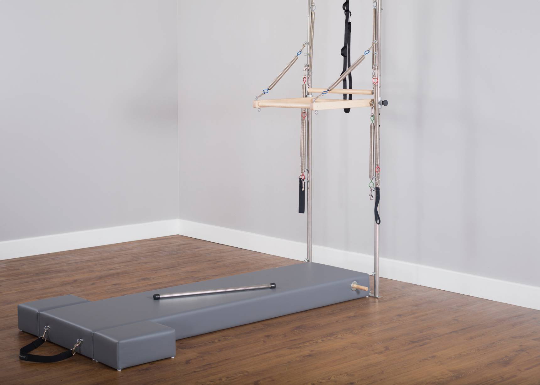 Balanced Body CenterLine Reformer with Tower and Mat – Sandvi Studio