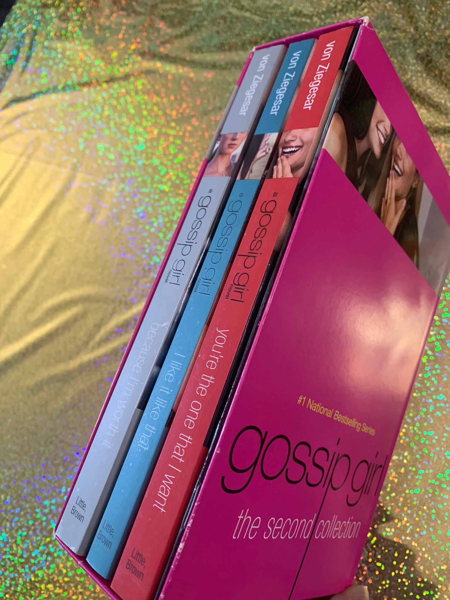 gossip girl book cover