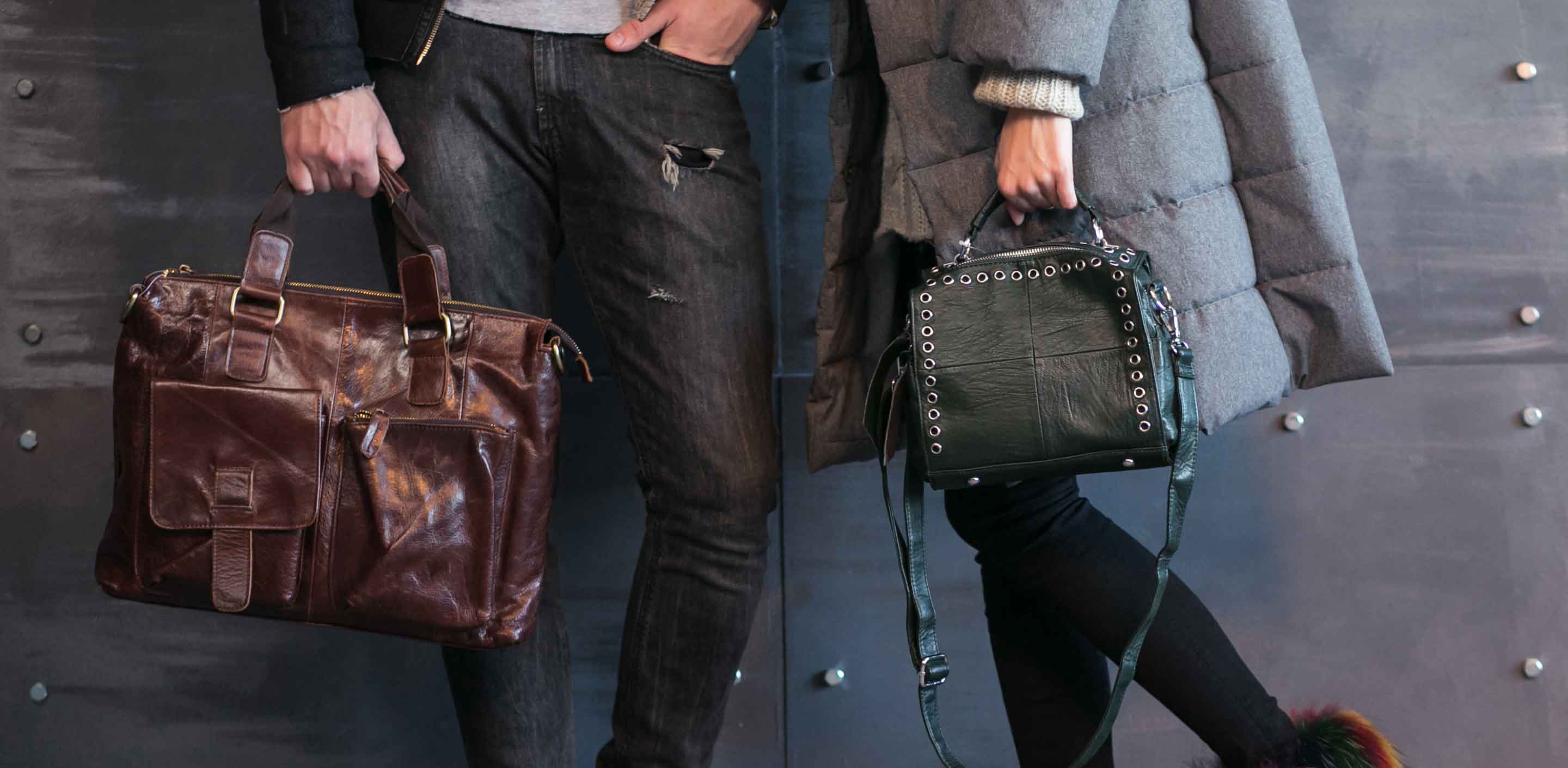 What is the difference between vintage and distressed leather?