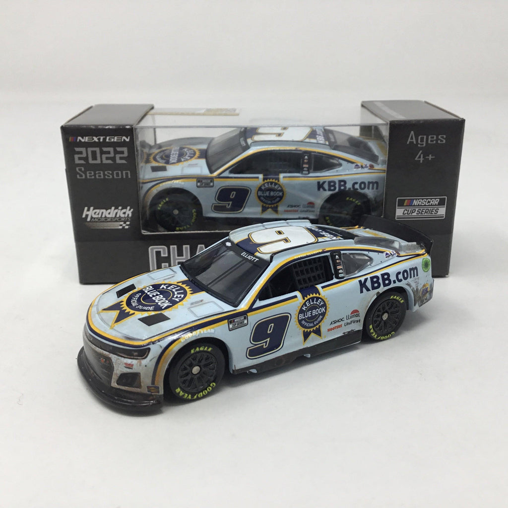 Kevin Harvick 2022 Busch Light Retro 1:64 Diecast – Spoiler Diecast