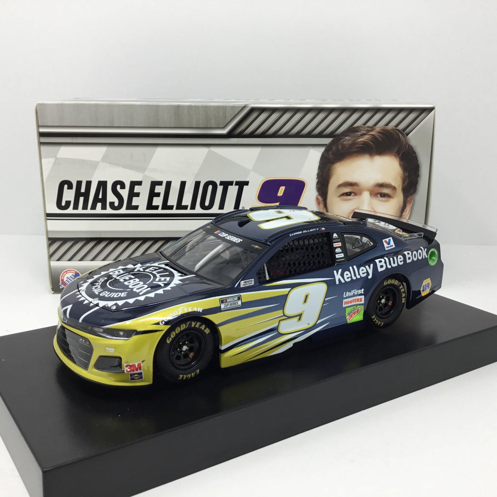 Chase Elliott 2020 Kelley Blue Book Color Chrome 124 Diecast Spoiler