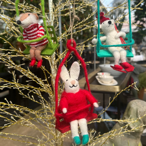 WOOL FELT ANIMALS ON SKI LIFTS SET - Millstone Market & Nursery