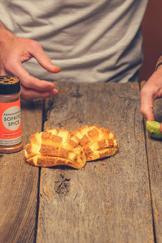 Seasoning Mango with Sofrito Spice