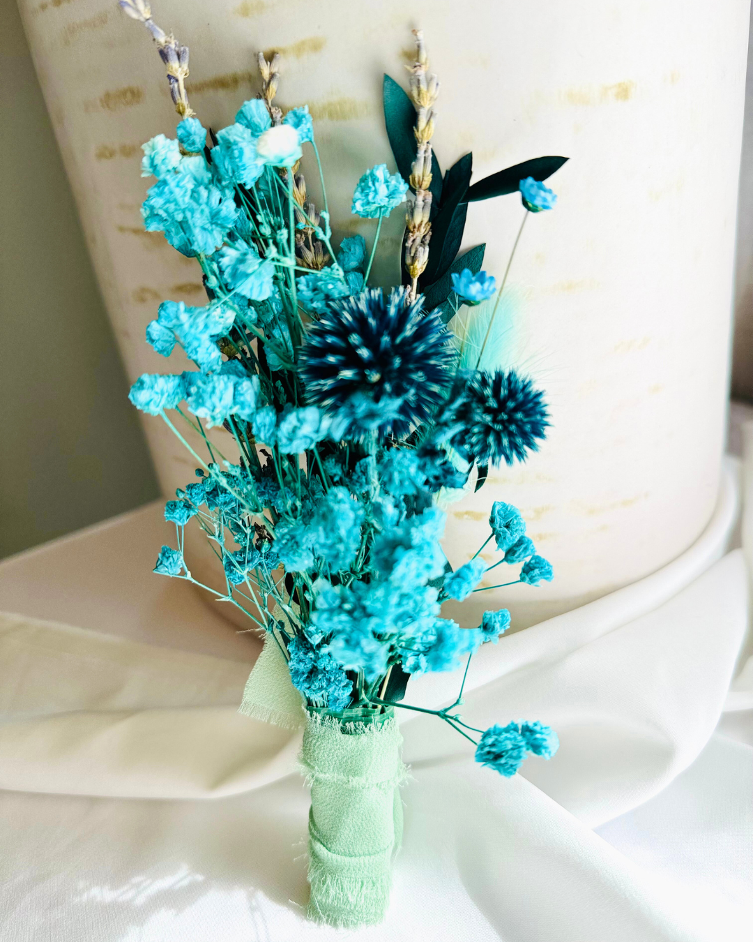 Mini Dried Flowers Bouquet – 50 Shades of Greed