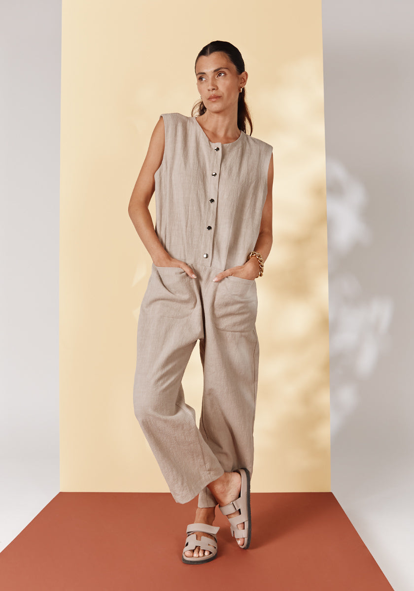SONGE lab - Combinaison PRADA - lin sand - combi (8).jpg__PID:7409c80d-94e1-4ed0-8567-ff17dfd6b872