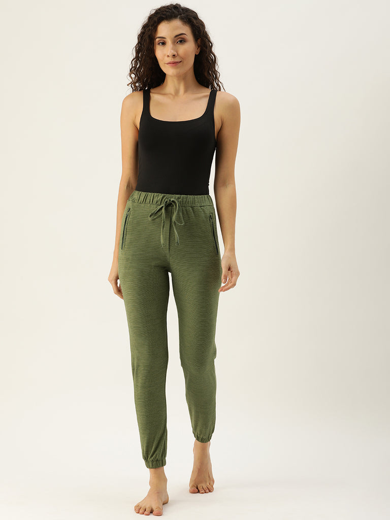 C976 Green Women Solid Slim Fit Joggers – Clt.s