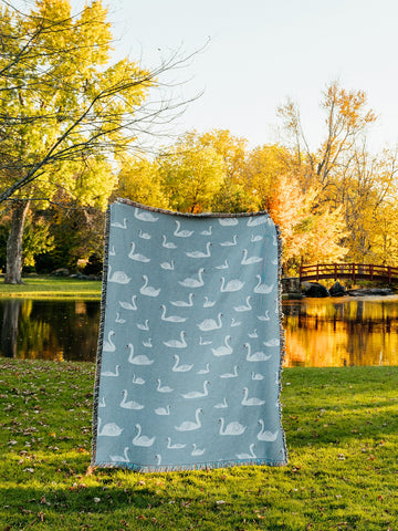 Dandelion Woven Throw Blanket – Kate Golding