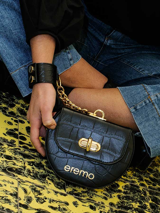 mini eremo bag in black leather