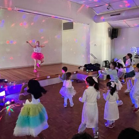 Kid's Dance Glow Party Entertainment Melbourne