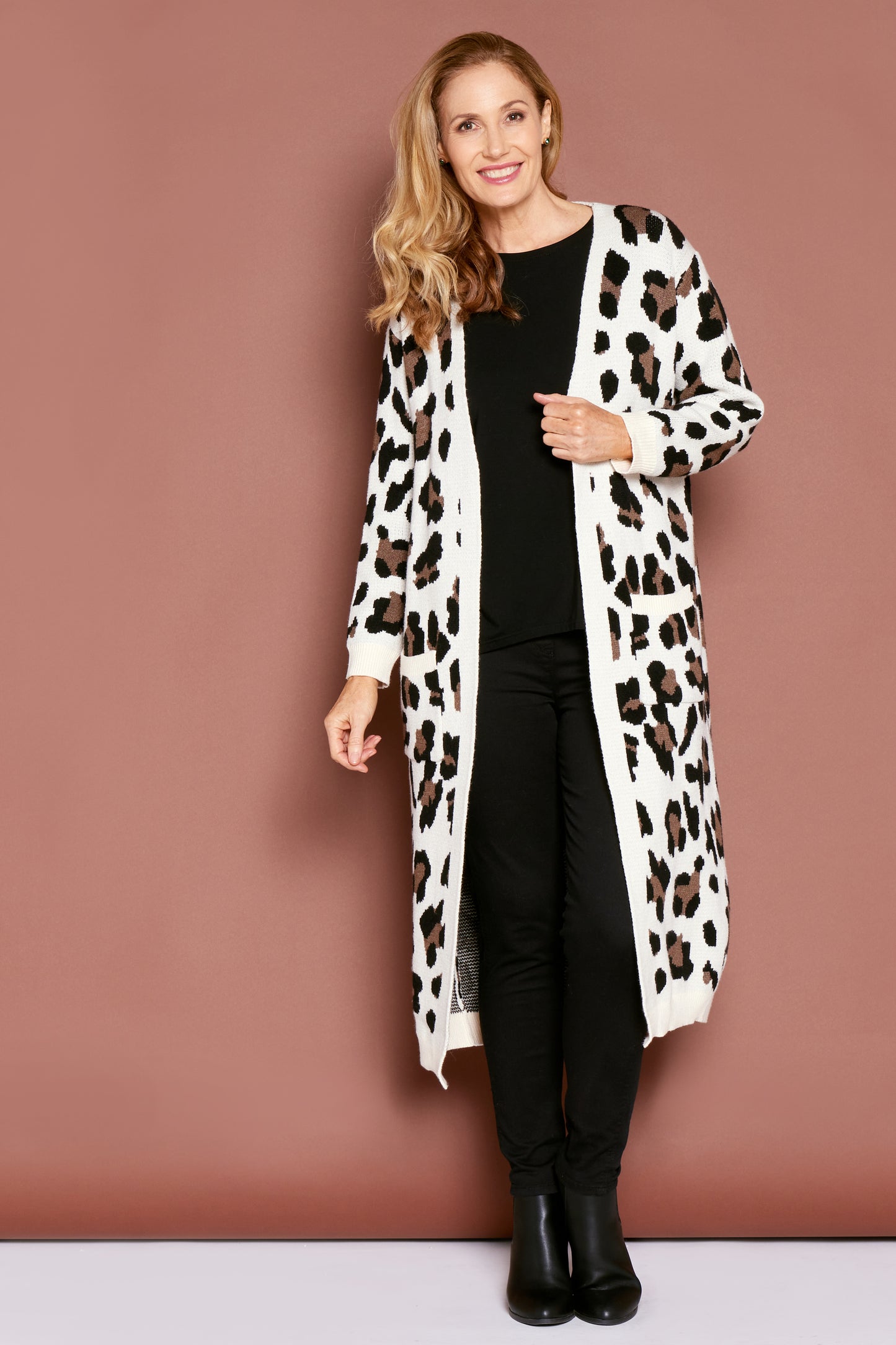 Amari Cardi - Animal Print