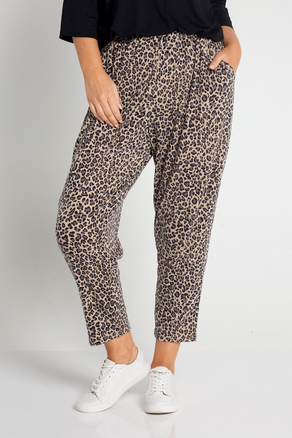 Dani Pants - Animal Print