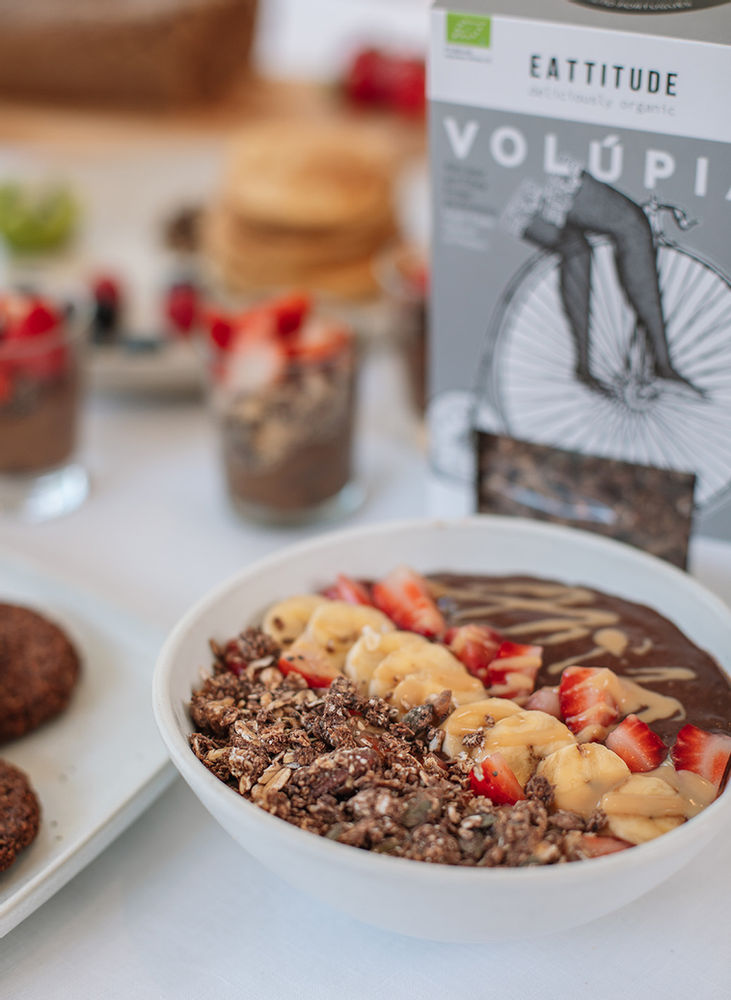 Chocolate lover smoothie bowl