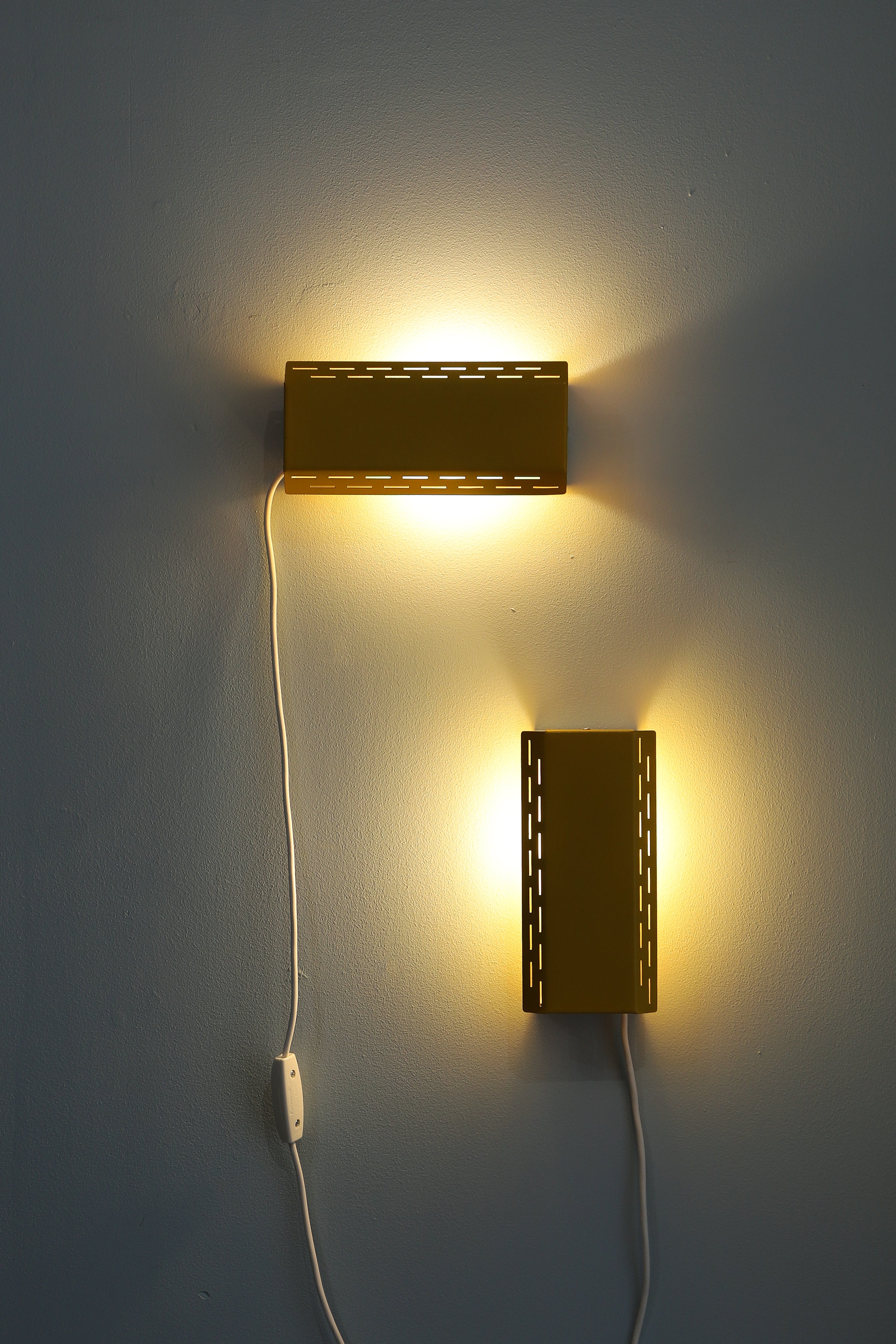 Danish Vintage Wall Lamp with Adjustable Shade/デンマークヴィンテージ ウォールランプ 間接照明 北欧インテリア