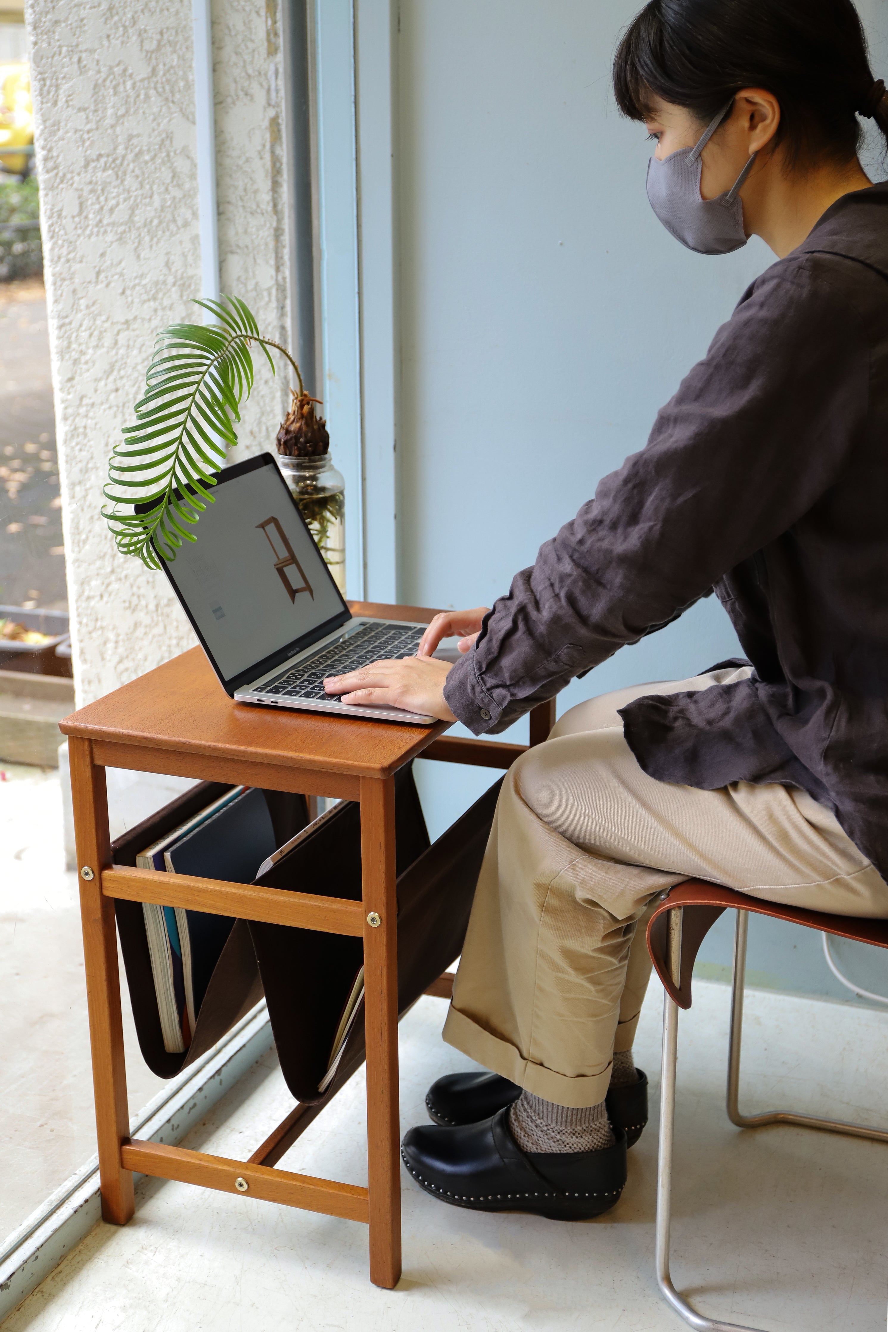 Side Table with Magazine Rack Scandinavian Vintage/北欧ヴィンテージ サイドテーブル マガジンラック チーク材