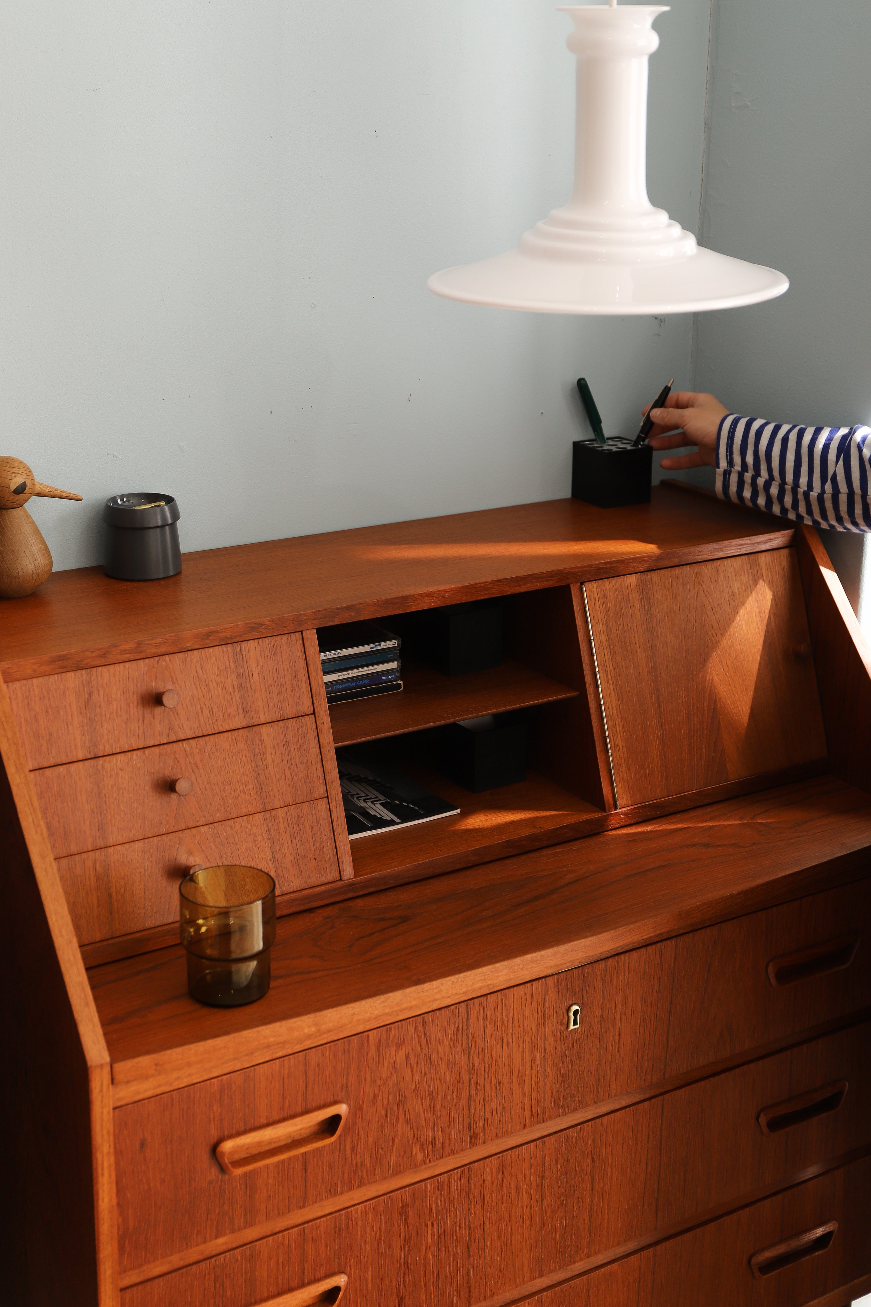 Writing Bureau Dresser Teakwood Danish Vintage/デンマークヴィンテージ ライティングビューロー ドレッサー チーク材 北欧家具