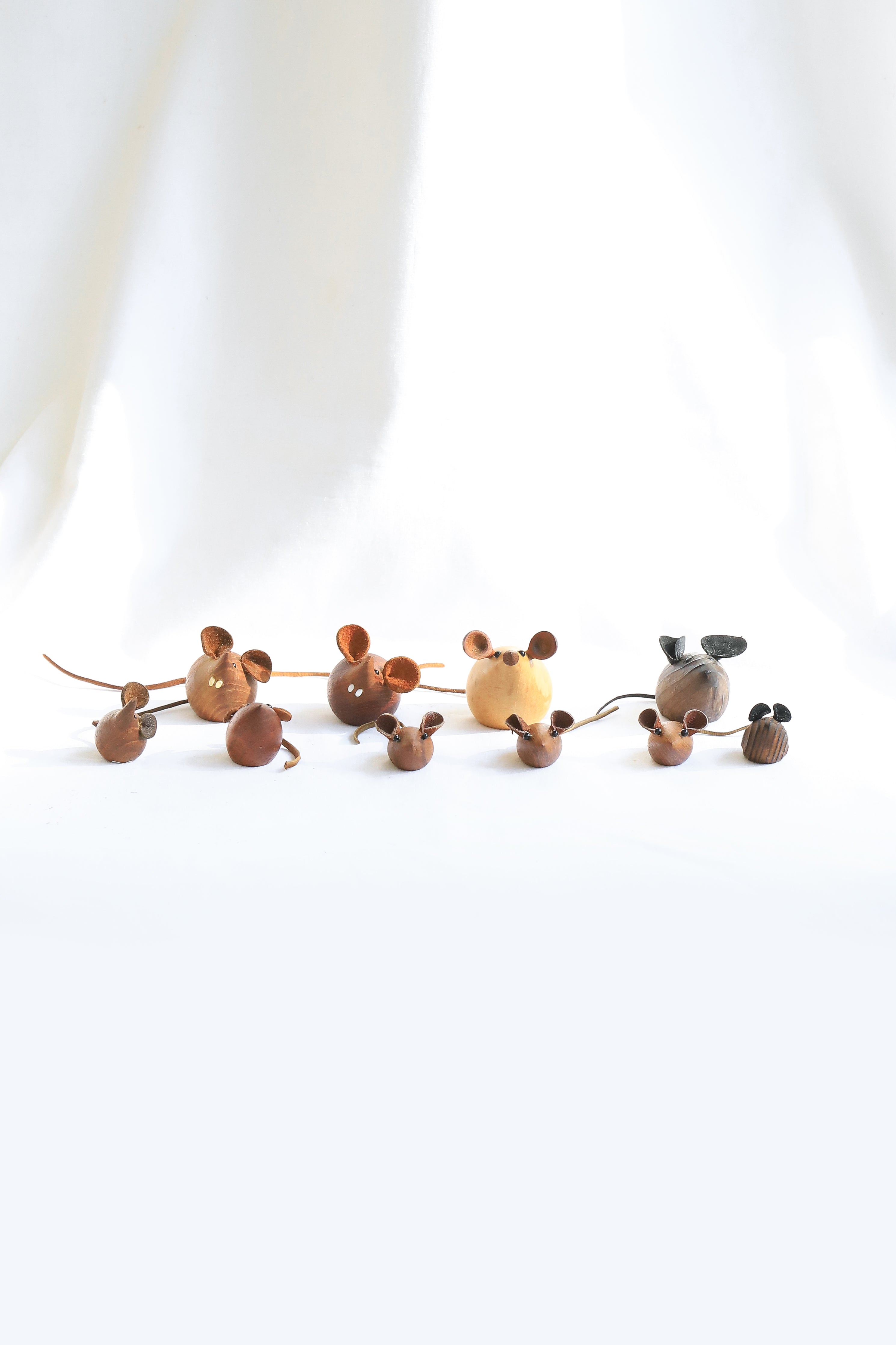Danish Vintage Wooden Miniature Mouse Objet/デンマークヴィンテージ 木製 ネズミのオブジェ 北欧インテリア