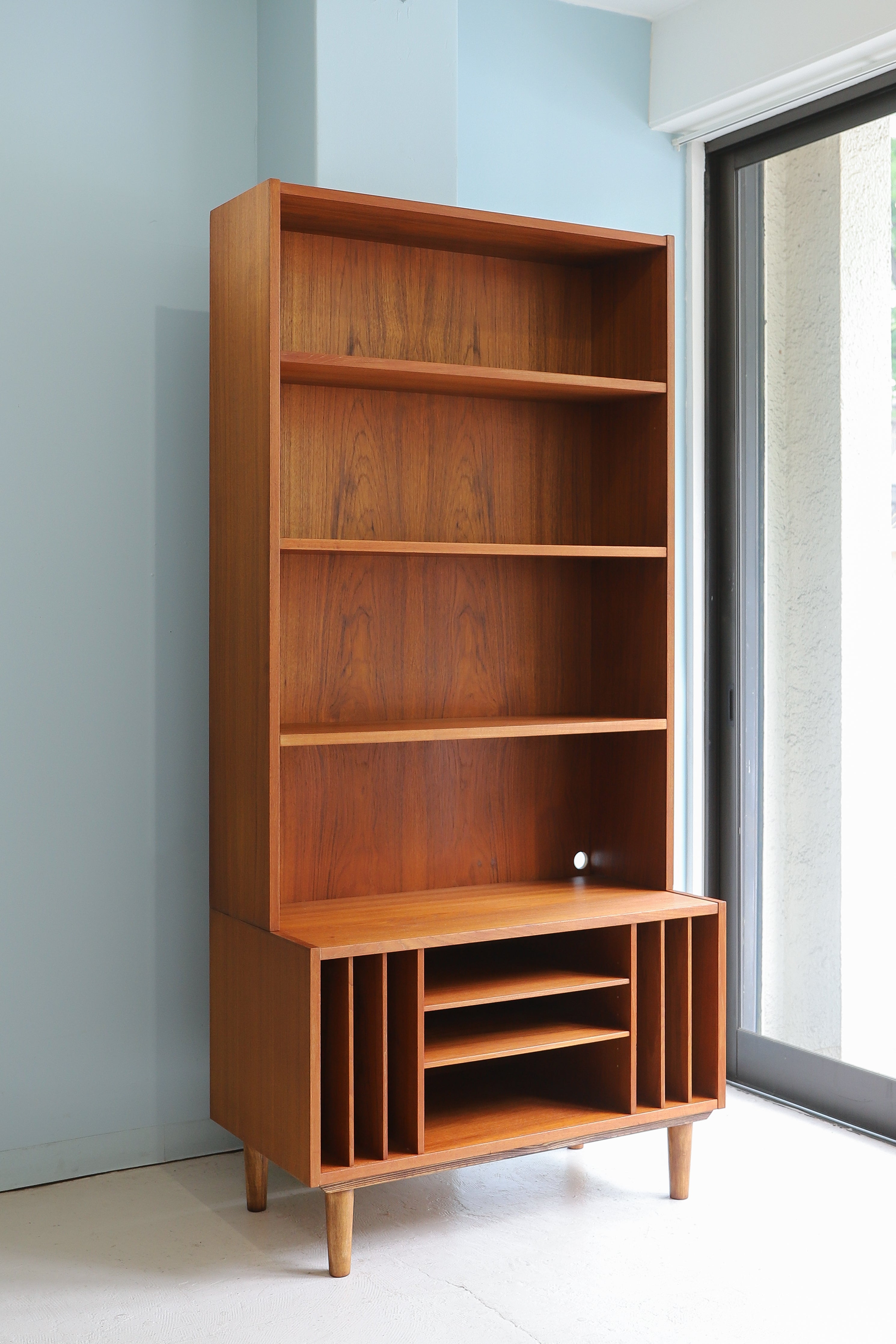 デンマークヴィンテージ ブックケース レコードシェルフ 本棚 チーク材 収納 北欧家具/Bookcase Record Shelf Danish Vintage Teakwood