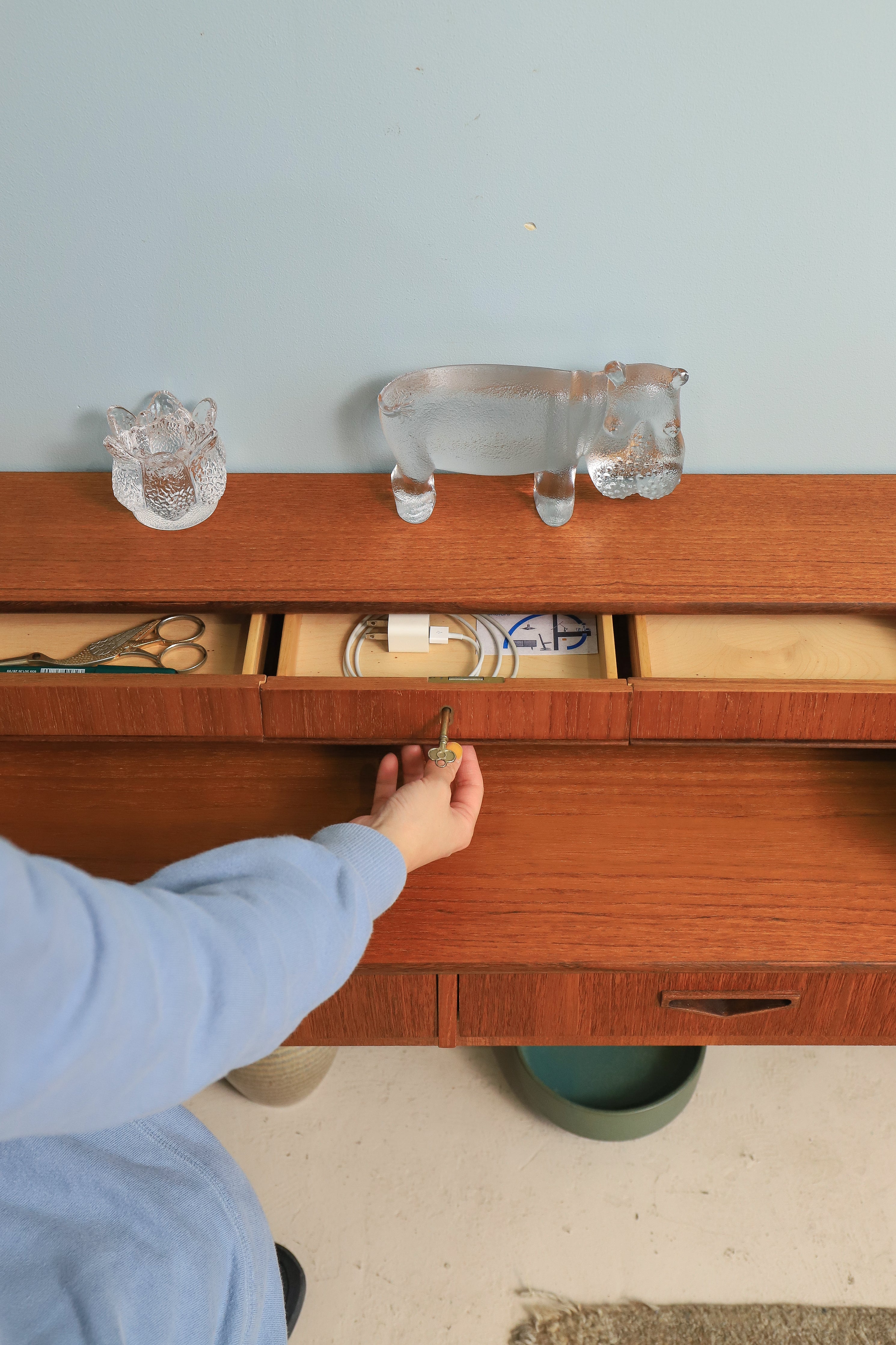 Scandinavian Vintage Sideboard Table/北欧ヴィンテージ サイドボード テーブル ドレッサー