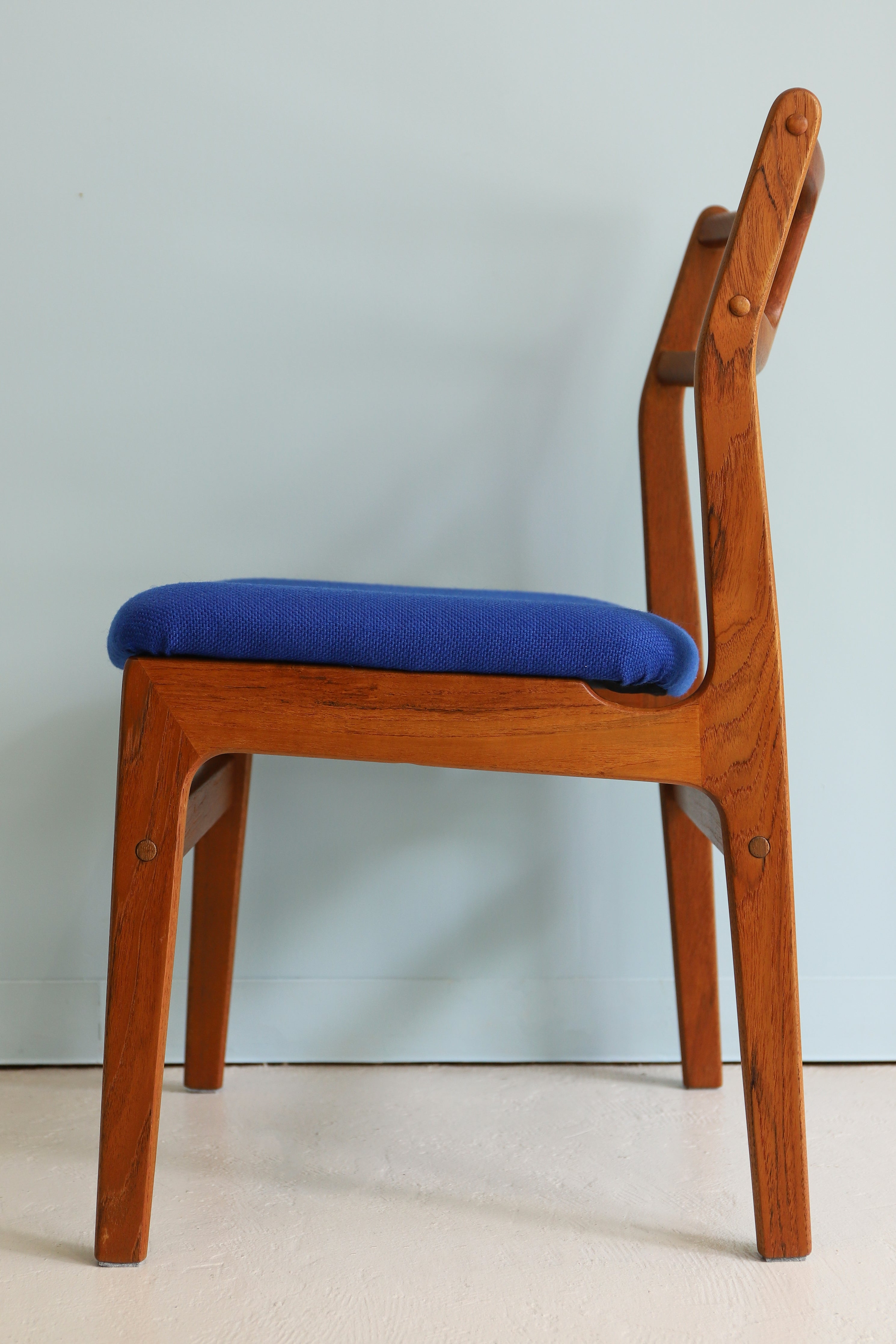 Vintage D-Scan Dining Chair Teakwood/D-スキャン ダイニングチェア チーク材 北欧デザイン ヴィンテージ