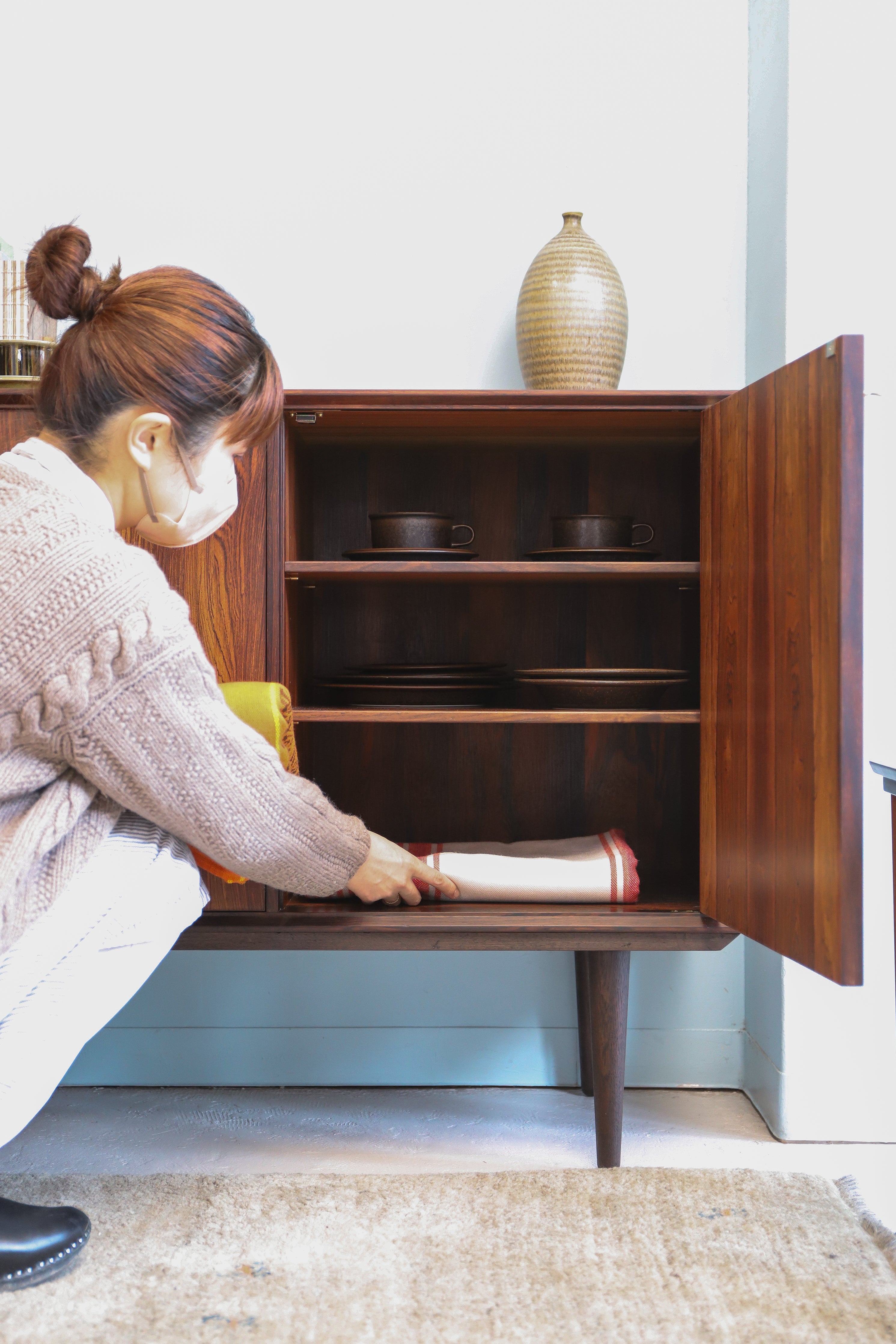 Scandinavian Vintage Rosewood Side Board/北欧ヴィンテージ サイドボード ローズウッド 収納家具